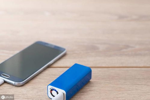 移動電源開關上的IN和OUT表示什么意思？